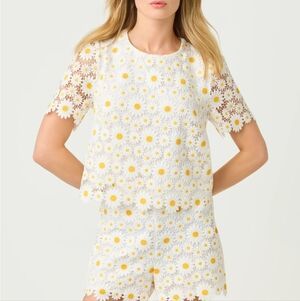 Louise Daisy top - Floral Lace Women Top - White and Yellow